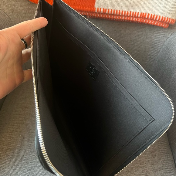 Louis Vuitton Jour Zip Around Pouch - Picture 8 of 10